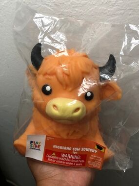 PLAYSIDE JUMBO 🐮 HIGHLAND COW SQUISHY